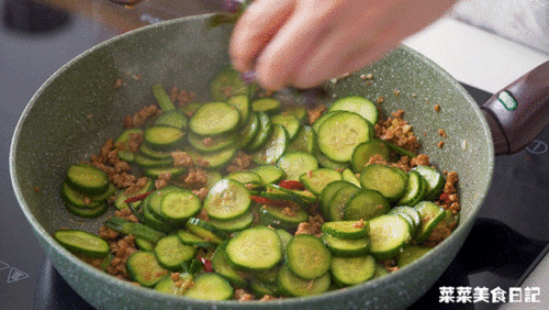 一起来吃瓜小游戏技巧,掌握技巧，一起来瓜界称霸！