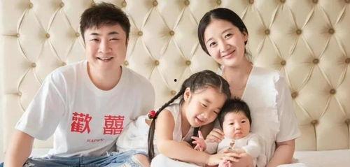 为吃瓜进了娱乐圈,意外踏入娱乐圈的跨界传奇